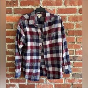 NWOT Flannel Men’s Button Down